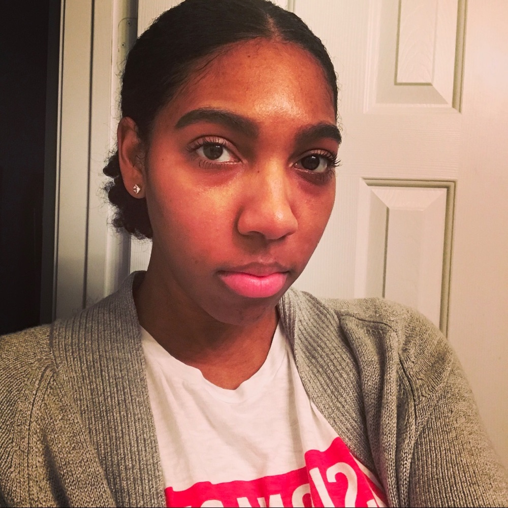 Meet your Posher, Adriana